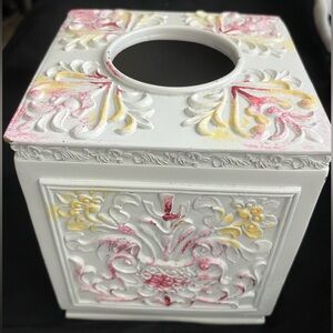 Vintage Embossed Flowers in Vase Ceramic Tissue Box Cover